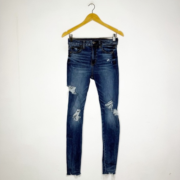 American Eagle Super High Rise Jeggings Distressed Jeans Size 4 - Picture 1 of 7